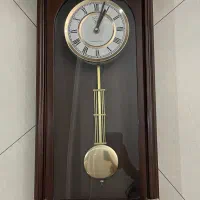 ساعت دیواری چوبی پاندول دار
