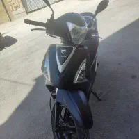 موتور اس وای ام لاکی 180