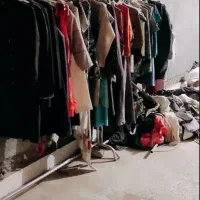 لباس و پیراهن و شلوار