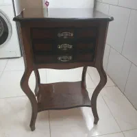 میز تلفن تمیز