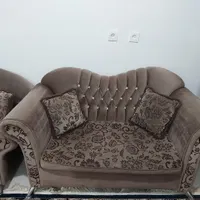 مبل راحتی ۷ نفره ومیزنهارخوری ۶ نفره