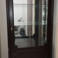 بوفه چوبی و شیشه ای