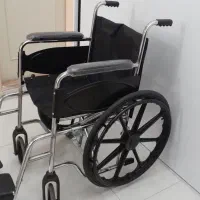 ویلچر در حد نو  ۱۱۰۰۰۰۰۰ تومان