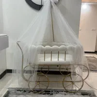 تخت سلطنتی