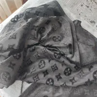 شال.مانتو.لباس مجلسی.کیف