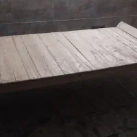 تخت یک نفره