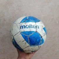 توپ فوتبال