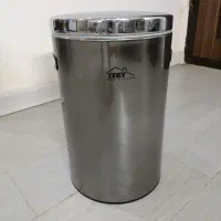 ظرف برنج و مواد غذایی