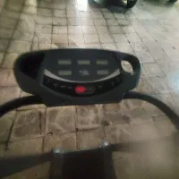 یکعدد تردمیل در حد نو
