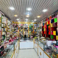 خرازی و لوازم آرایشی پر جنس فروشی