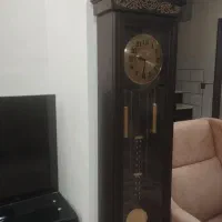 ساعت ایستاده چوبی