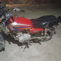 موتورسیکلت هوندا ۱۲۵ سنداوراقی