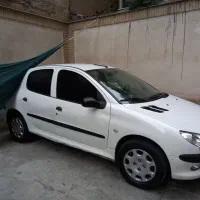 ۲۰۶ مدل ۹۸ گلگیر کاپوت رنگ ودرب صندق عقب