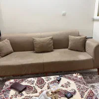 مبل ۵ نفره مینیمال همراه با میز وسط وعسلی