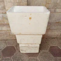 نگهدارنده یخ