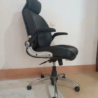 صندلی اداری تمیز ونو