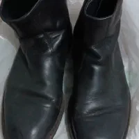 دو جفت بوت (مردانه و زنانه)