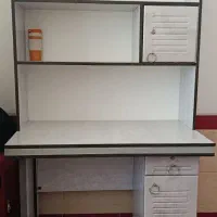 میز و صندلی نو
