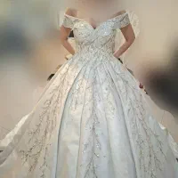 لباس عروس دنباله دار
