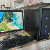 کامپیوتر قدرتمند کیس و مانیتور