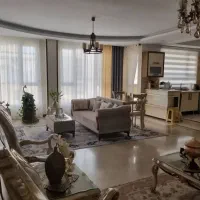 آپارتمان ۹۳ متری / معلم ۱۳ آبان / پارکینگ اختصاصی