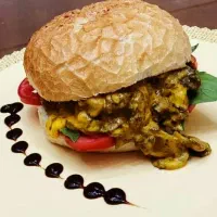 نیاز مند همکار خانم