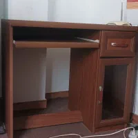میز کامپیوتر