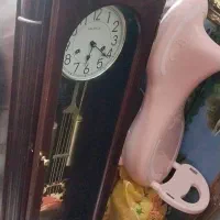 ساعت دیواری چوبی خیلی شیک