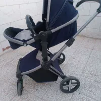 کاریکات و کالسکه کودک