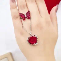 گردنبند و انگشتر