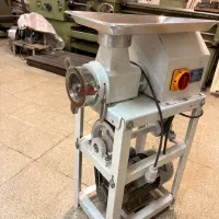 تعمیر انواع چرخ گوشت‌ صنعتی  واگریگ