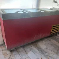 فریزر صندوقی 3 در . دارای 3فضای جدا شده .