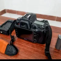 دوربین نیکون D90