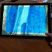 سرفیس پرو ۵ سیم کارت خور