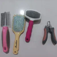 برس وشانه وناخن گیر وشامپو