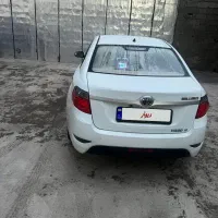 برلیانس۳۳۰مدل ۹۵