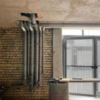 تاسیسات و لوله کشی اب فاظلاب پمپ و تانک شیر الات