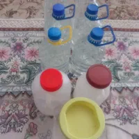 ۹عدد دبه تمیزوکاملا سالم