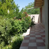 اجاره خانه در بزنجون
