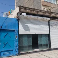 ۴۰ متر مغازه تجاری دائم حاشیه معلم عرض۷ تخلیه