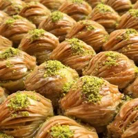 همکاری با پخش کننده‌ مواد غذایی باقلوا استانبولی