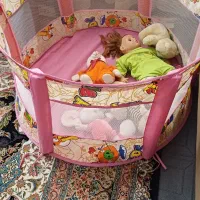 استخر توپ بازی بچه ها