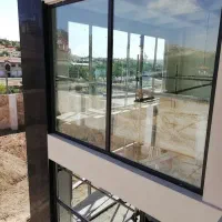 درب و پنجره الومینیوم upvc شیشه دو جداره توری