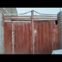 درب ویلایی نصب فعلن روی دیوار منزل