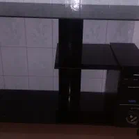 میزکامپیوتر شیشه ای