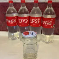 بطری نوشابه و شیشه رب سانیا