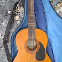 گیتار یاماها C 70