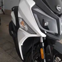 J200