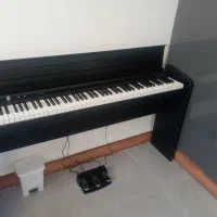 پیانو دیجیتال korg Lp 180