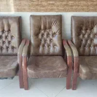 صندلی انتظار چوبی بسیار سالم